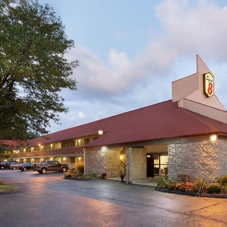 Super 8 By Wyndham Findlay Hotel Buitenkant foto
