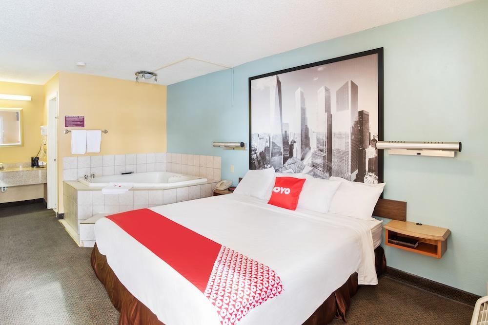 Super 8 By Wyndham Findlay Hotel Buitenkant foto